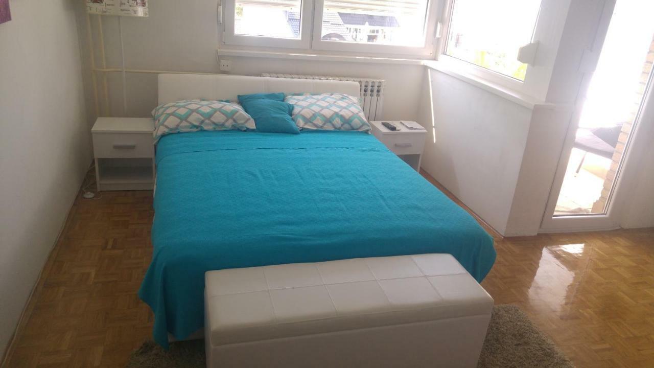 Apartment Pluvia Осиек Экстерьер фото